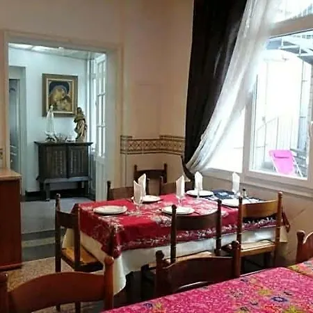Calvaire Hotel 2*
